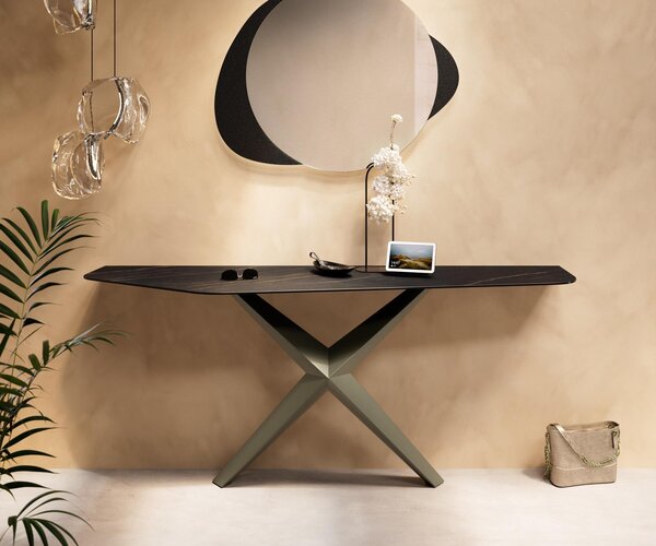 DELIFE Konzolový stůl Edge polygonální 180×50 cm keramika Laminam® Noir Desir hnědá Zentharo kov titanová barva