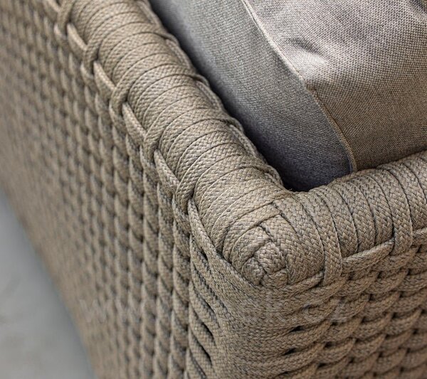 Cane-line Nízké křeslo Diamond, Cane-line, 70x88x63 cm, rám hliník, výplet lanko barva taupe, sedáky venkovní látka Natté taupe