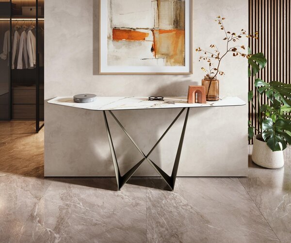 DELIFE Konzolový stůl Edge polygonální 180×50 cm keramika Calacatta Luxe bílá zlatá šedá Spios kov titanová barva