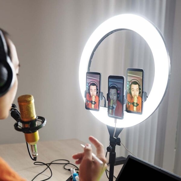 LED Stmívatelná lampa se stojanem a držákem pro vlogování LED/55W/230V