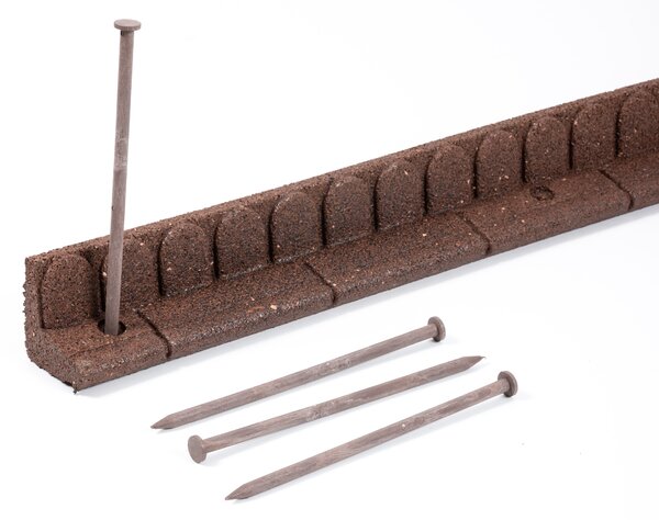 Multy home Zahradní lem 120 x 8 cm, hnědý, včetně hřebů MHEU5000400, 1 ks 4016.91.00