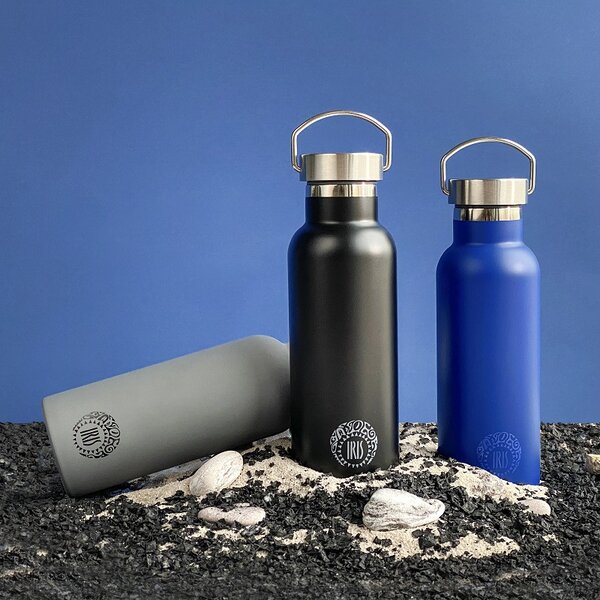Termolahev Earth, 500ml, Iris Barcelona, černá