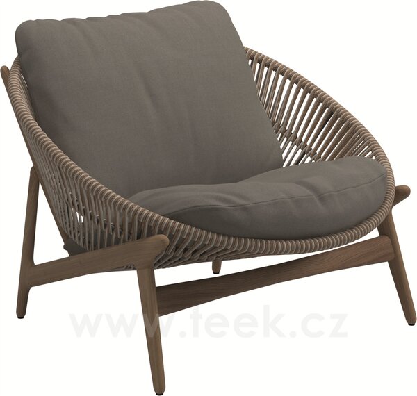 Gloster Nízké křeslo Bora, Gloster, 97,5x97x73,5 cm, rám teak, výplet umělý ratan světlý Sorrel, sedáky kat. B barva dle vzorníku