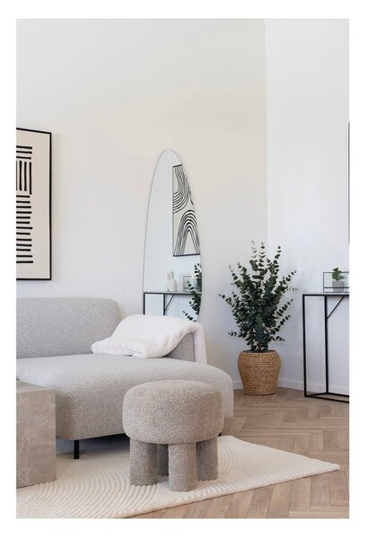 Světle šedý taburet z textilie bouclé Perth – House Nordic