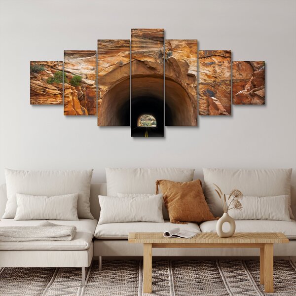 Obraz - tunel ve skále (210x100 cm)