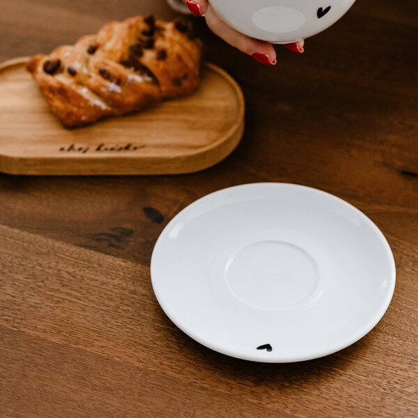 Porcelánový podšálek Černé srdce 15 cm