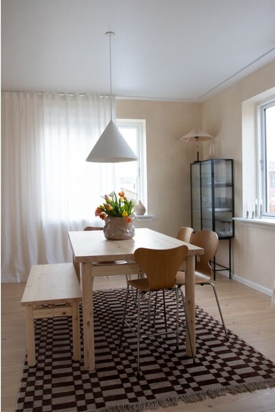 Jídelní stůl Pace – Karup Design