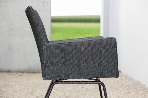 Stern Jídelní křeslo Artus VIP, Stern, 63x63x92 cm, rám lakovaná nerezová ocel černý (black matt), rychleschnoucí pěna, venkovní látka silk black