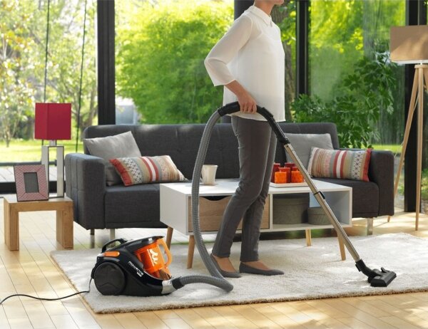 Rowenta - Bezsáčkový vysavač COMPACT POWER 1,5l 750W/230V černá/oranžová