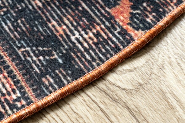 Koberec ANTIKA Ancient Chocolate patchwork černý / terakota