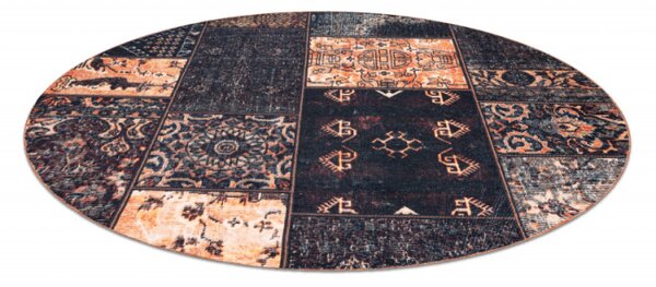 Koberec ANTIKA Ancient Chocolate patchwork černý / terakota