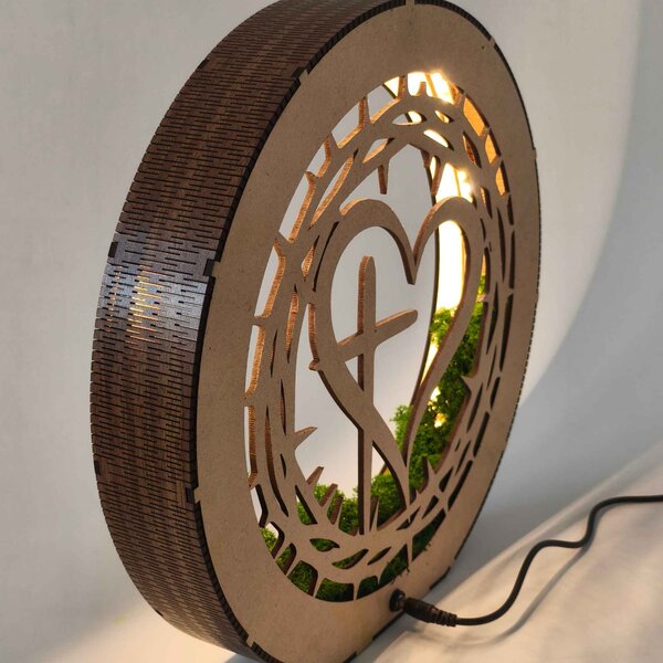 Stmívatelná LED lampa Srdce s křížem | JEZUE: HDF - Ořech 20 cm 4780-115105 LED0609