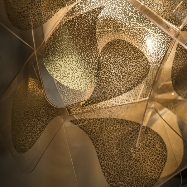 Slamp Clizia Mama Non Mama 130 gold, designové svítidlo s červeným kabelem, 15x12W E27, prům. 130cm