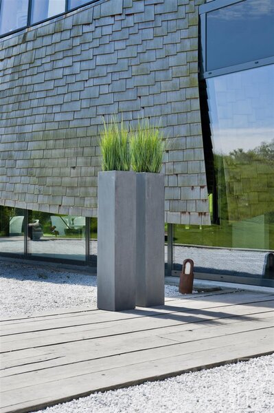 Pottery Pots Venkovní květináč obdélníkový Yenn M, Grey (barva šedá), kolekce Natural, kompozit Fiberstone, d 25 cm x š 25 cm x v 125 cm, objem cca 78 l