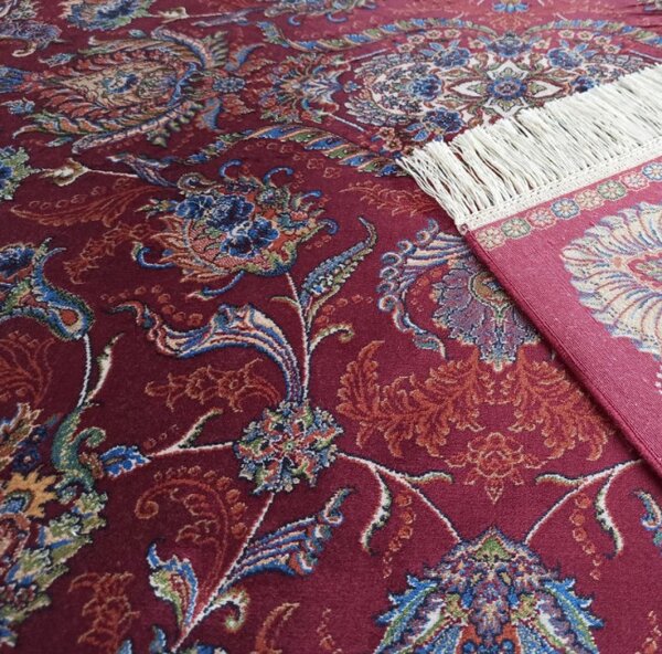 Koberec Exkluzivní Qum Silk 08 červený