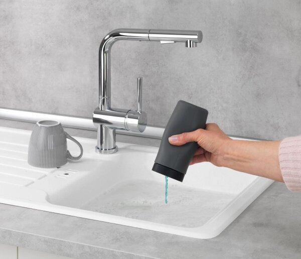 WENKO 54680100 - Dávkovač EASY SQUEEZ-E 6x14 cm šedá/černá