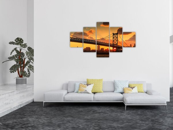 Obraz - Západ slunce nad mostem Bena Franklina, Filadelfie (125x70 cm)