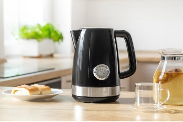 Sencor - Rychlovarná konvice 1,7 l 2150W/230V černá