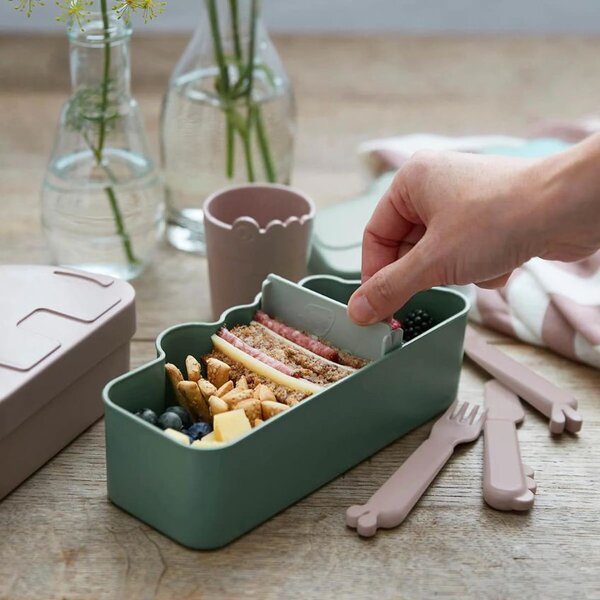 Zelený plastový svačinový box Done by Deer Croco