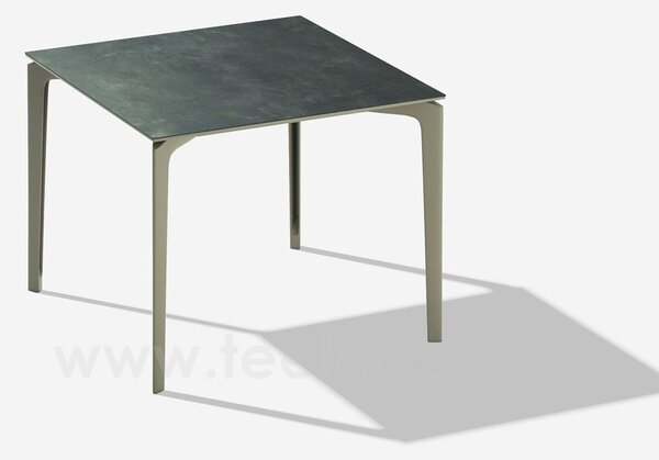Fast Jídelní stůl Allsize, Fast, čtvercový 90x90x74 cm, rám hliník barva dle vzorníku, deska keramika kat. R1 barva dle vzorníku