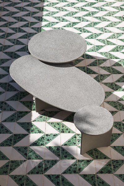 Roda Betonový konferenční stolek Aspic, Roda, oválný 150x80x33 cm