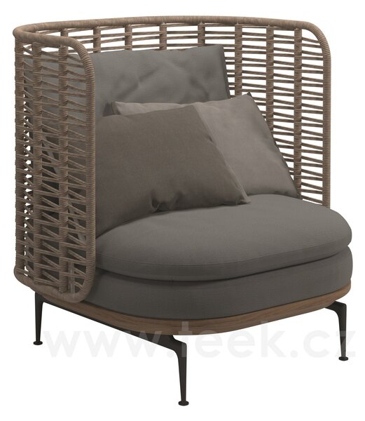 Gloster Nízké křeslo s vysokou opěrkou Mistral, Gloster, 98x94x102 cm, rám teak a lakovaný hliník barva Meteor, výplet umělý ratan barva Koala, včetně sedáku a opěrných polštářů, venkovní látka kat. B