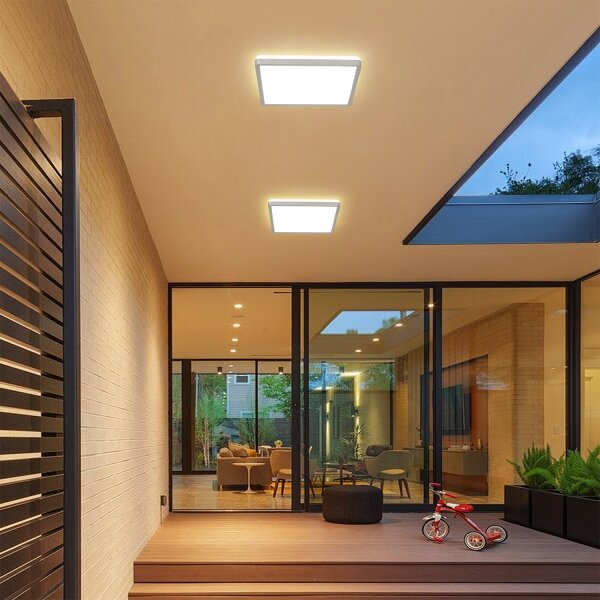 Brilagi - LED Koup. str. svít. ULTRA SLIM LED/18W/230V 30x30 cm stříbrná IP54