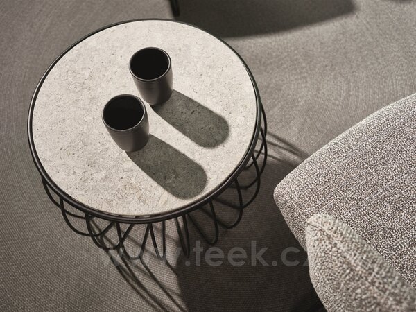 Stern Odkládací stolek Oxo, Stern, kulatý 57x37 cm, průměr desky 48 cm, rám lakovaný hliník černý (black matt), deska keramika dekor Stone grey