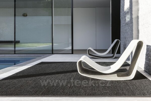 Limited Edition Venkovní koberec Poolside, Limited Edition, obdélníkový 200x250 cm, lem dle specifikace, barva dle vzorníku
