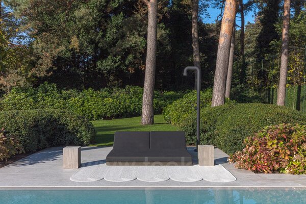 Limited Edition Venkovní koberec Poolside Serpentine, Limited Edition, organický tvar 200x300 cm (5 x module 1), barva dle vzorníku