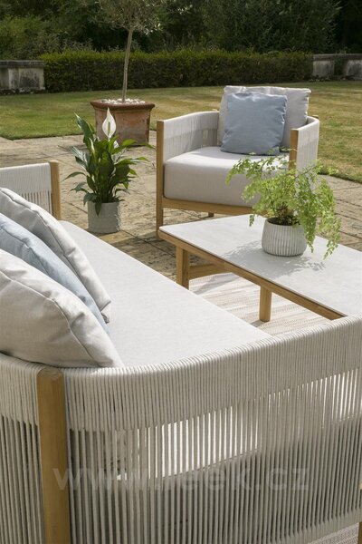 Barlow Tyrie Nízké křeslo Cocoon, Barlow Tyrie, 84x84x72 cm, rám teak, výplet lanko barva chalk, venkovní látka Sunbrella Standard barva dle vzorníku