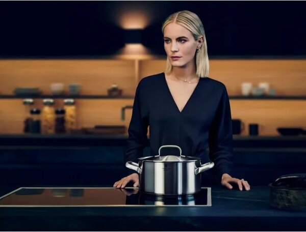 WMF - Hrnec s poklicí GOURMET PLUS pr. 24 cm