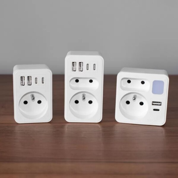 Rozbočovací zásuvka 2Z + USB-C + USB-A s LED osvětlením 0,5W/230V 3000K