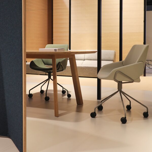 Designové kancelářské židle Monk Castors Armchair