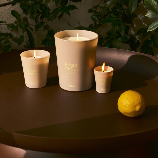 Kave Home Vonná svíčka Bright Citrus 200 g