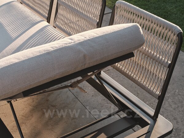 Stern Modulový díl 3-místný polohovací Enya 206x95x85 cm, Stern, rám hliník barva antracit mat, vč. zádových opěrek s lankem Stone (3ks), sedáky a polštáře (3ks) potah Ivory (100% akryl)