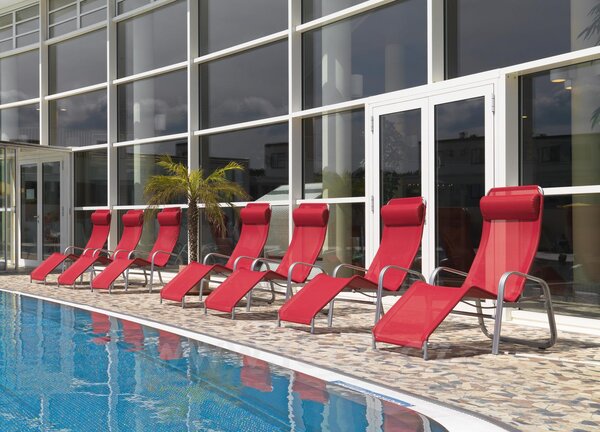 Karasek Sklopné wellness lehátko s područkami Florida Neo , Karasek, rám lakovaný hliník/ocel barva dle vzorníku, výplet Karatex dle vzorníku