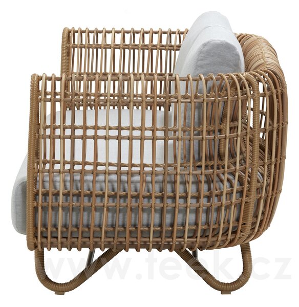 Cane-line 2-místná pohovka Nest, Cane-line, 165x88x73 cm, rám hliník, výplet umělý ratan barva white, sedáky venkovní látka Natté white