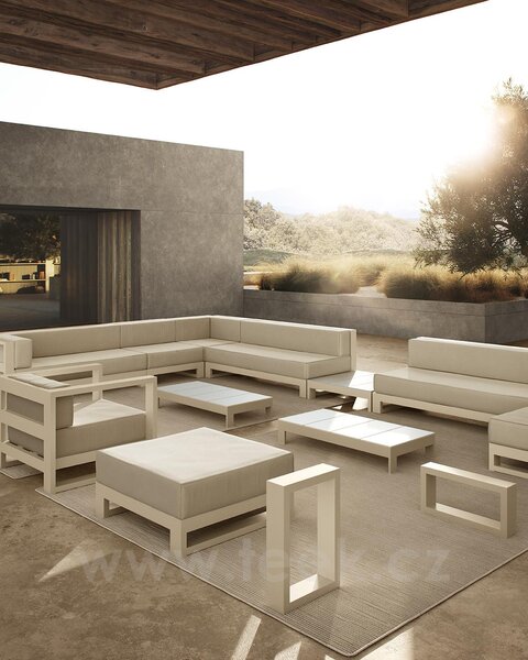 Vondom Konferenční stolek Posidonia, Vondom, čtvercový 100x100x40 cm, rám hliník, deska HPL Solid Core, hliník barva dle vzorníku