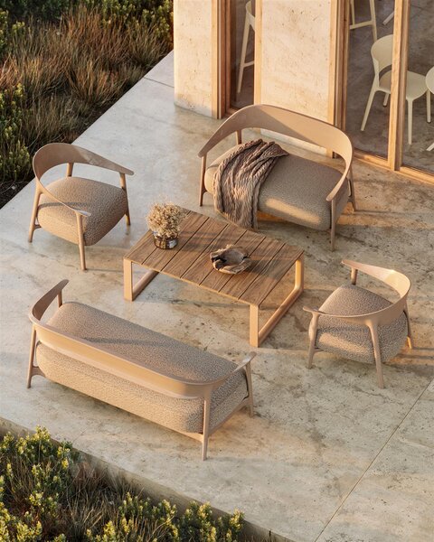Vondom Pohovka 3-místná Africa, Vondom, 172x76x75 cm, polypropylen barva dle vzorníku, sedáky venkovní látka Group 1A a 1B barva dle vzorníku, lze koupit pouze v násobcích 2ks