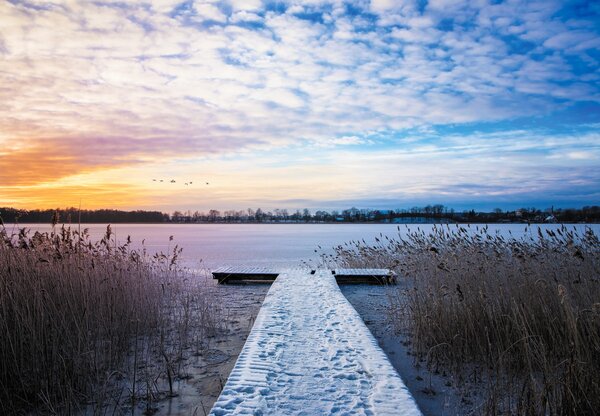Fototapeta - Zamrzlé jezero, Ełk, Mazury, Polsko (245x170 cm)