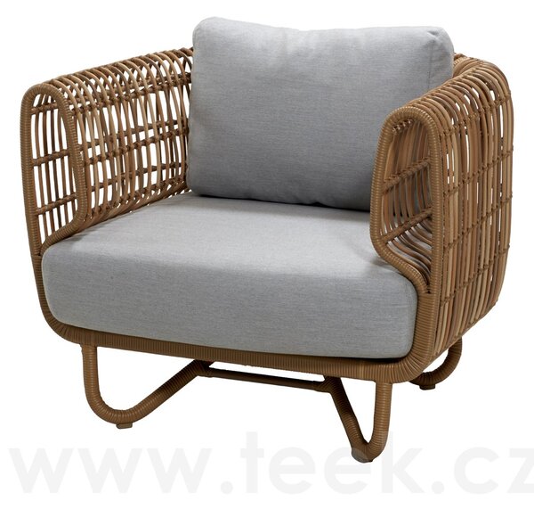 Cane-line Nízké křeslo Nest, Cane-line, rám hliník, výplet umělý ratan barva natural, sedáky venkovní látka Airtouch light gray