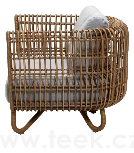 Cane-line Nízké křeslo Nest, Cane-line, rám hliník, výplet umělý ratan barva natural, sedáky venkovní látka Airtouch light gray