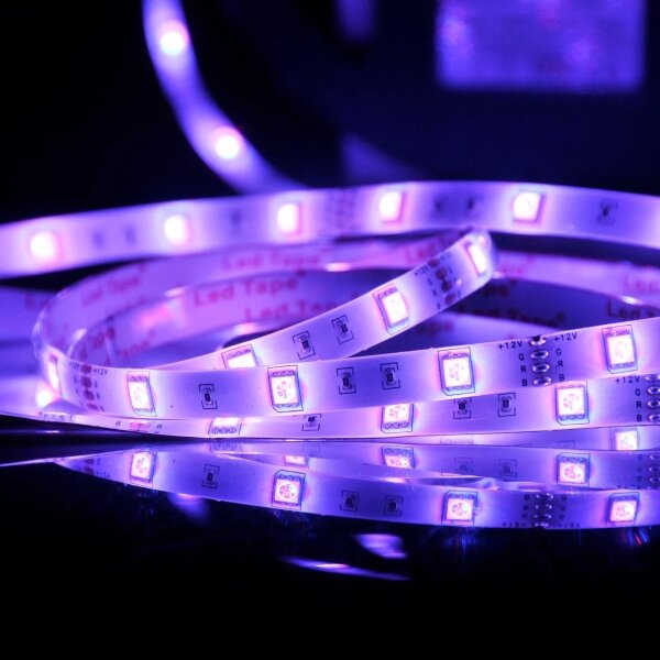 LED RGB Stmívatelný venkovní pásek 5m LED/14W/12V IP65 + DO