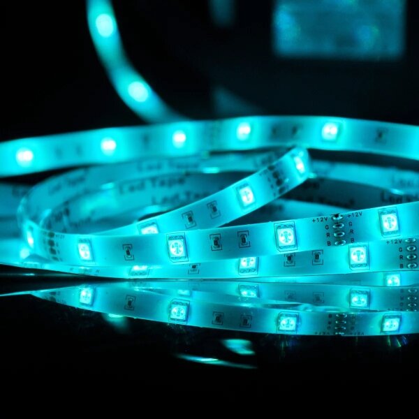 LED RGB Stmívatelný venkovní pásek 5m LED/14W/12V IP65 + DO