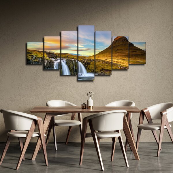 Obraz hory a vodopádů na Islandu (210x100 cm)