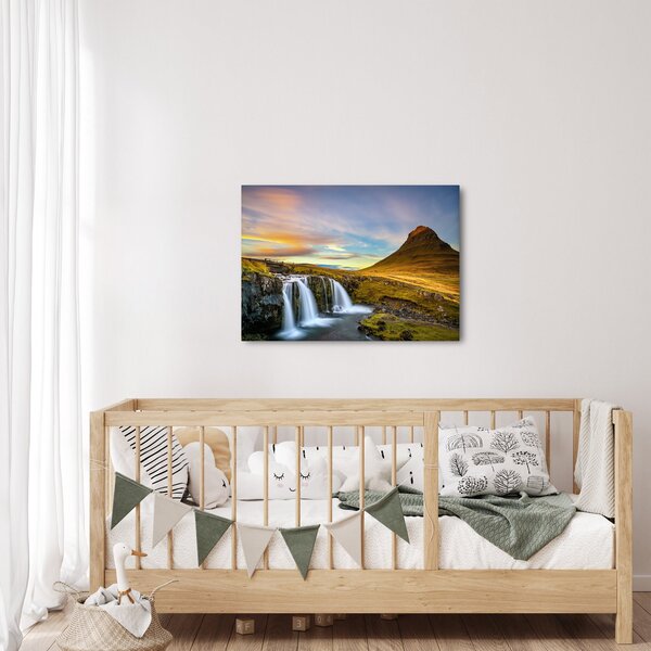Obraz hory a vodopádů na Islandu (70x50 cm)