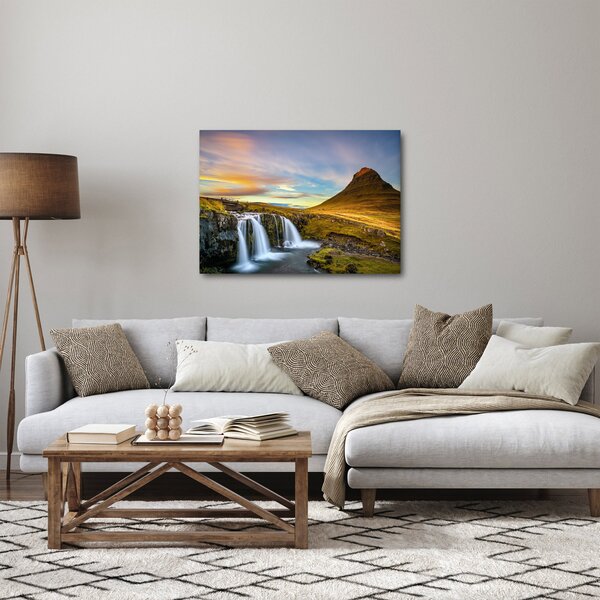 Obraz hory a vodopádů na Islandu (70x50 cm)