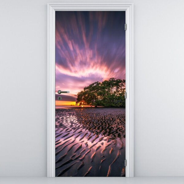Fototapeta na dveře - Pláž při západu slunce (95x205cm)
