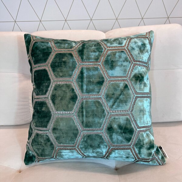 BOHOLOGY Mintově zelený sametový povlak na polštář Hexagon 43 x 43 cm